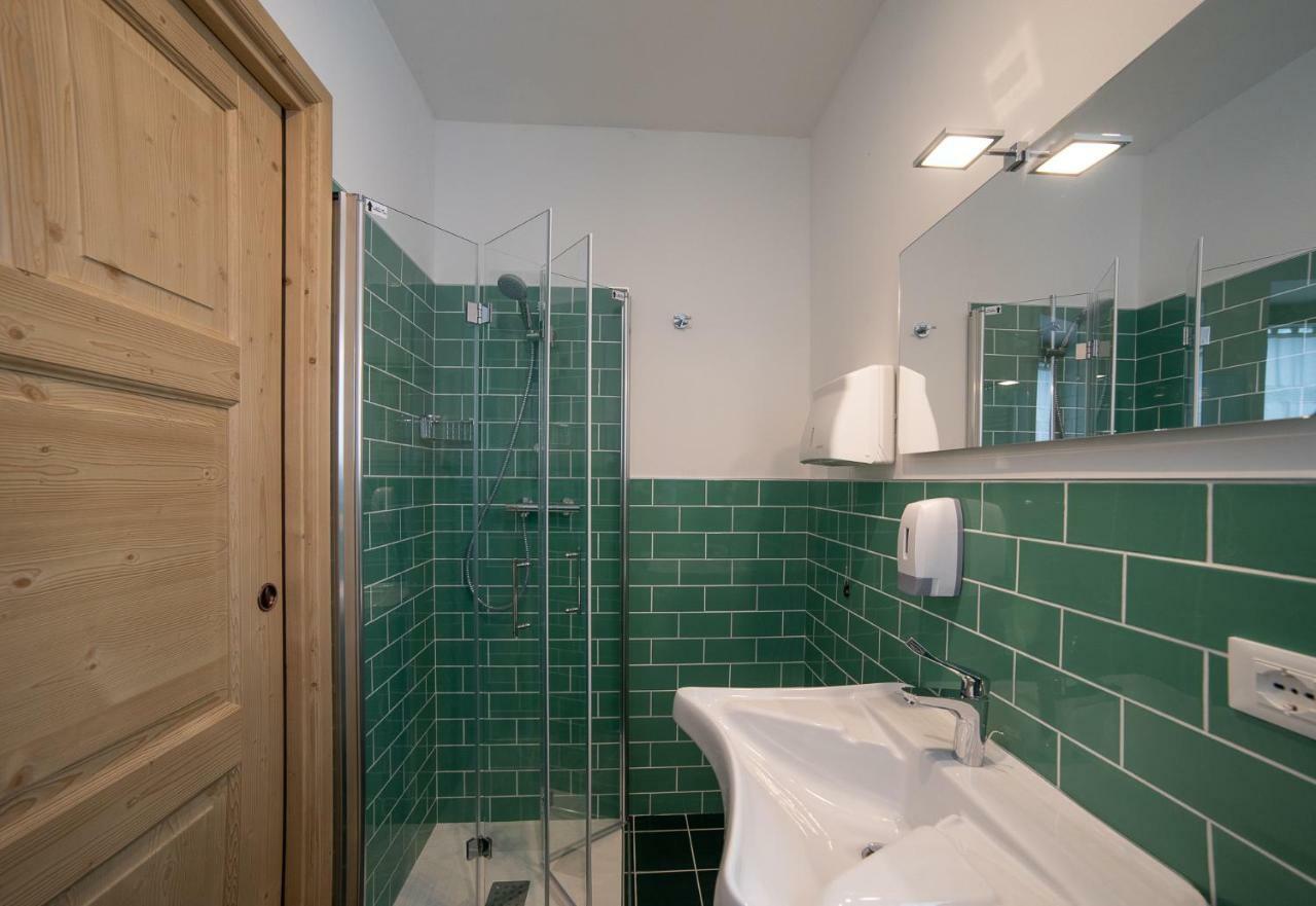 Alpedale Locanda Ovaro Zewnętrze zdjęcie